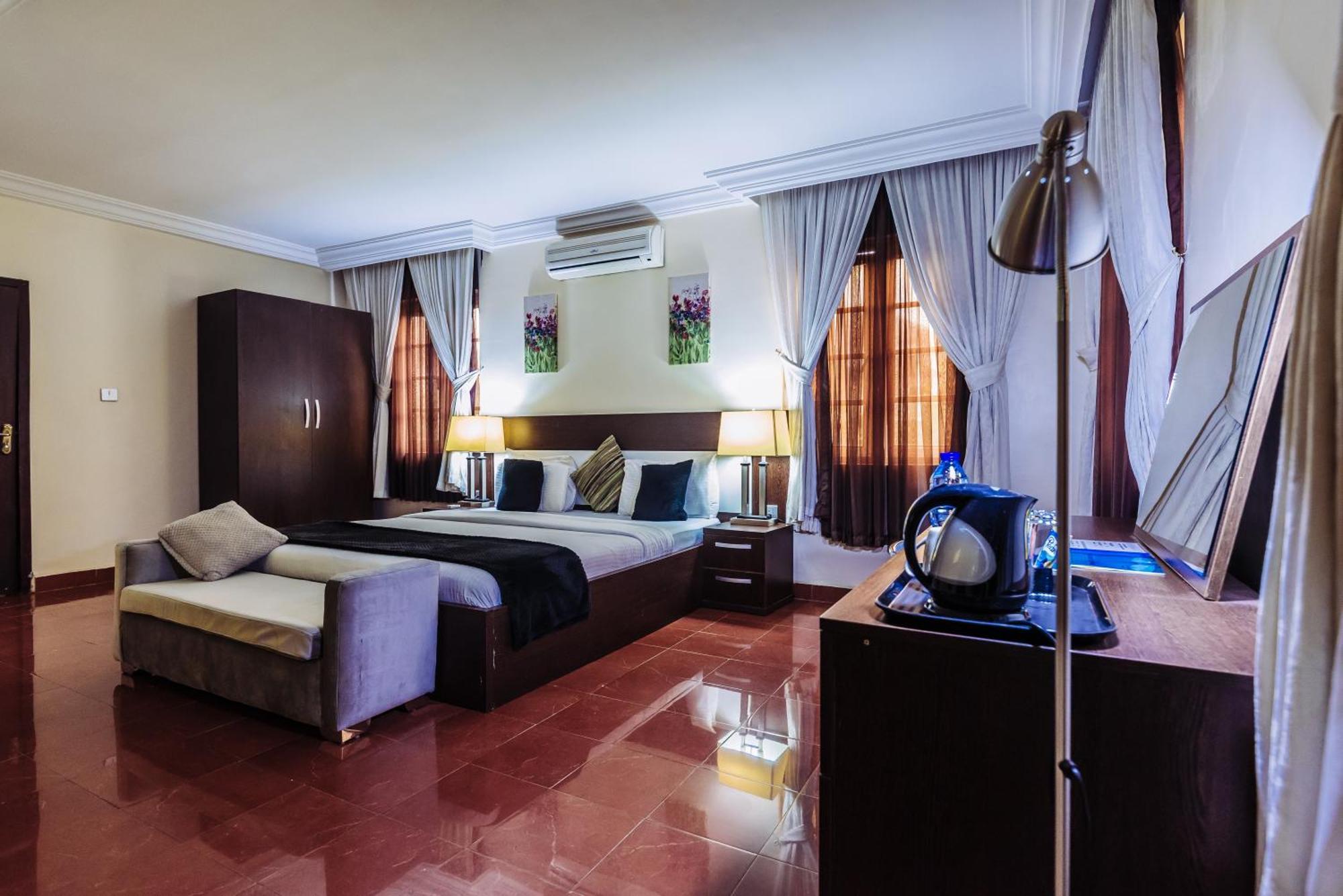 Tranquil Mews Hotel Jabi Exterior foto
