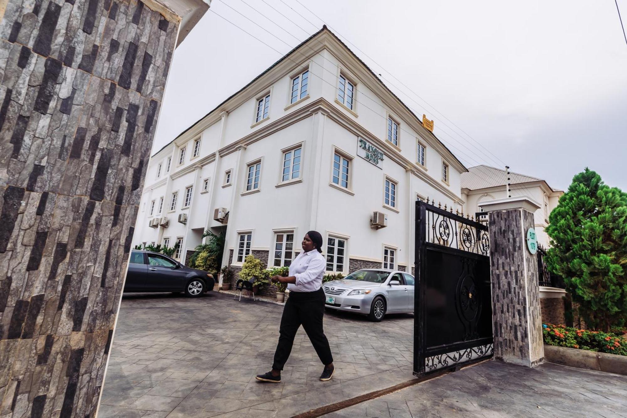 Tranquil Mews Hotel Jabi Exterior foto